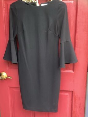 Calvin Klein Black Bell Sleeve Sheath Dress 4p